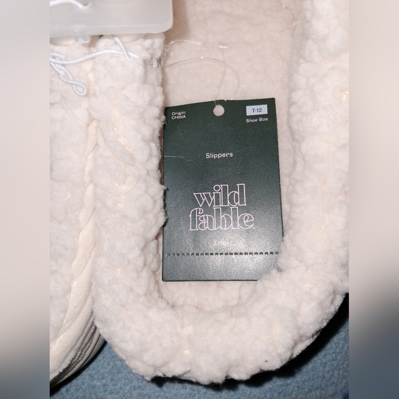 WILD FABLE SLIPPERS Sz XL (11-12) - Picture 14 of 15